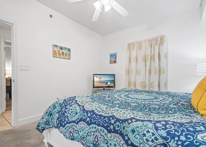 Seawind 1305 * Gulf Shores